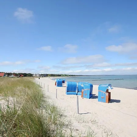 Ferienhaus Mit Eigener Sauna, Kamin Und Garten - Ferienhaus Leuchtturm Glowe